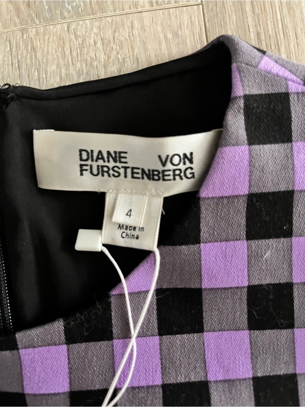 NWT Diane von Furstenberg Women’s Purple & Black Gingham Sheath Dress - Size 4 - Picture 5 of 7